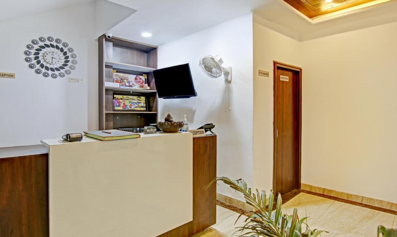 Treebo Royal Empire Adarsh Nagar, Chandigarh Hotel ภายนอก รูปภาพ